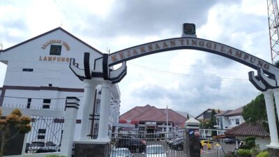 Kejati Lampung Limpahkan Kasus Dugaan Korupsi Jalan Rp3,9 M ke Kejari Lamteng, KAMPUD Kawal Ketat!