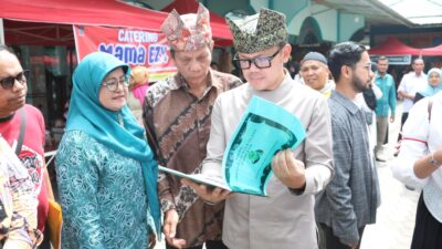 Wamendagri Tinjau Kopdeskel Di Kota Padang