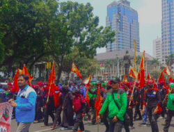 May Day 2025 di Monas: 200 Ribu Buruh Suarakan Enam Tuntutan, Presiden Prabowo Siap Hadir