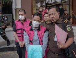 9 Tersangka Korupsi Minyak Pertamina Diserahkan ke Jaksa