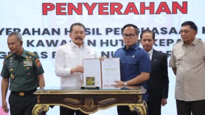 Satgas PKH Serahkan 394 Ribu Ha Hutan ke Agrinas