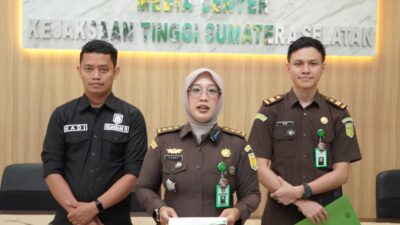 Kejati Sumsel Geledah Rumah Eks Gubernur