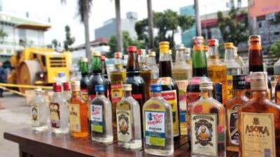 Heboh! Diduga Ada Oknum Bermain, Kapal Miras Ilegal Asal Malaysia Lolos di Dumai