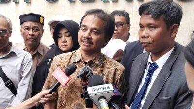 Partai Biru Diseret, Demokrat Angkat Suara