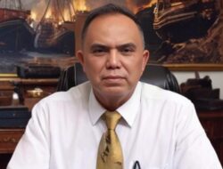 Haidar Alwi: Politik Tenang Ala Dasco