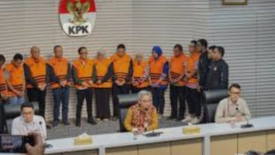 Noel Kenakan Rompi Oranye Usai OTT KPK