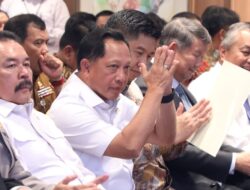 Dapat Penghargaan Hapernas, Tito Karnavian Teken Kebijakan Pro-Rakyat