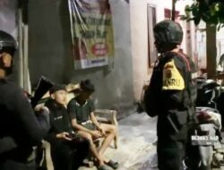 Brimob Tebing Tinggi Gelar Patroli Sambang Jaga Kamtibmas