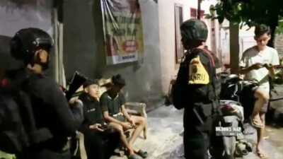 Brimob Tebing Tinggi Gelar Patroli Sambang Jaga Kamtibmas