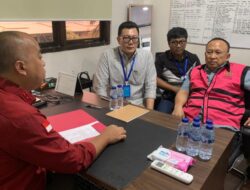 Kejagung Serahkan 8 Tersangka Korupsi Minyak Pertamina ke Jaksa