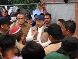 Nusron Wahid Hadir untuk Korban Galodo Agam
