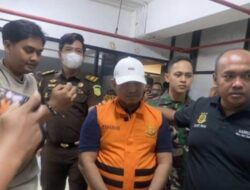 Enam Kali Mangkir, Zulkifli Akhirnya Ditahan Kejati Riau