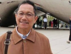 Puisi Rektor UII Sindir Banjir & Sawit