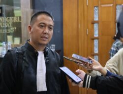 Chromebook dan Lingkar Kekuasaan