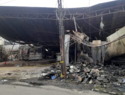 Gudang Event di Tangsel Terbakar, Kerugian Ditaksir Rp3,5 Miliar