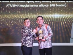 Harison Mocodompis Bikin Geger HUT JMSI! Sabet Golden Leader 2026