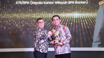 Harison Mocodompis Bikin Geger HUT JMSI! Sabet Golden Leader 2026