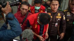 Kejaksaan Tinggi Sumatera Selatan Tangkap Anggota DPRD Muara Enim, Sita Alphard dari Dugaan Suap