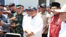 Tito Karnavian Tinjau Huntara Pengungsi di Pidie Jaya