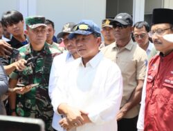 Tito Karnavian Tinjau Huntara Pengungsi di Pidie Jaya