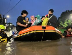 Banjir Tangsel, Tim Gabungan Evakuasi Warga