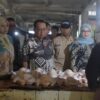 Sekda OKU Timur Sidak Pasar, Harga Bahan Pokok Terkendali