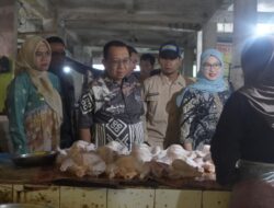 Sekda OKU Timur Sidak Pasar, Harga Bahan Pokok Terkendali