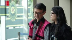 Tuntutan 12 Tahun, Siapa Paling Bertanggung Jawab?