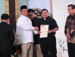 Semangat Paskah di ATR/BPN, Nusron Wahid Ajak Bangkitkan Pelayanan Publik