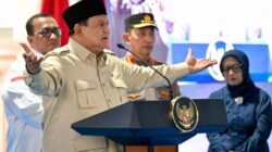 Prabowo soal Rupiah Tembus Rp 17.600 per Dolar: “Selama Purbaya Masih Senyum, Tenang Saja”