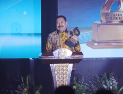 Jaksa Agung ST Burhanuddin Raih Lifetime Achievement, Tegaskan Integritas Jadi Pilar Kejaksaan