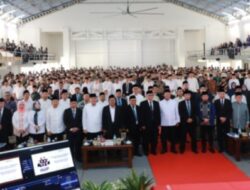Kantah Kota Tangerang Serahkan 11 Sertipikat Tanah Wakaf