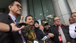 Roy Suryo dan Dokter Tifa Tak Ditahan, Kejari Jaksel Pilih Wajib Lapor Tiap Pekan