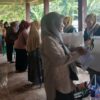 Ribuan Warga Kedaung Terima Bantuan Beras PKH