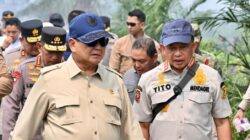 Presiden Prabowo Turun Langsung Pantau Karhutla di Kubu Raya, Petugas Diminta Bergerak Cepat