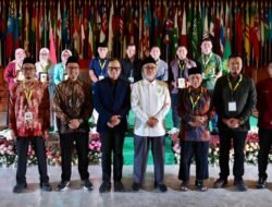 Bima Arya Ingatkan Gen Z: Adab di Atas Ilmu