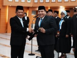 Tito Karnavian Lantik Sejumlah Pejabat Kemendagri