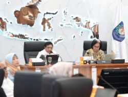 Ribka Haluk Kejar Akta Kelahiran 100 Persen